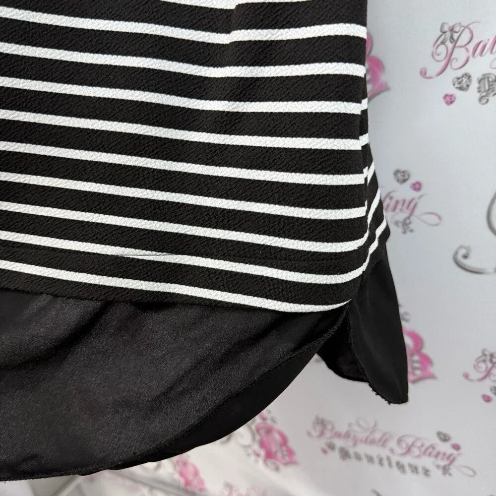 Attitude, T-shirt, stripes, colour block, Black and White Striped Women's Top